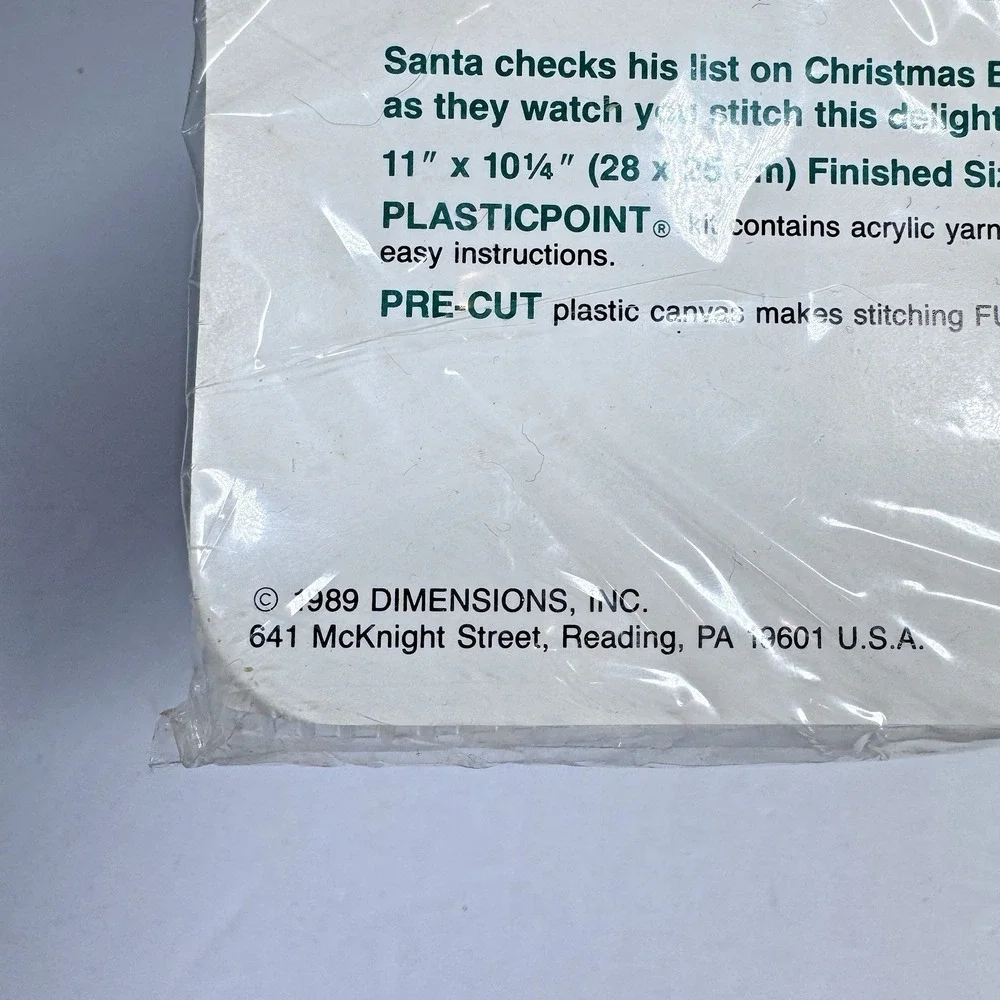 Dimensions Santa's‎ List Plaque Plastic Canvas Kit Vintage Christmas Decor USA
